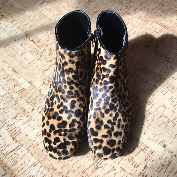 Nine West Huggins Leopard Print Genuine Calf Hair Ankle Boot Bootie 7.5 - Picture 2 of 10